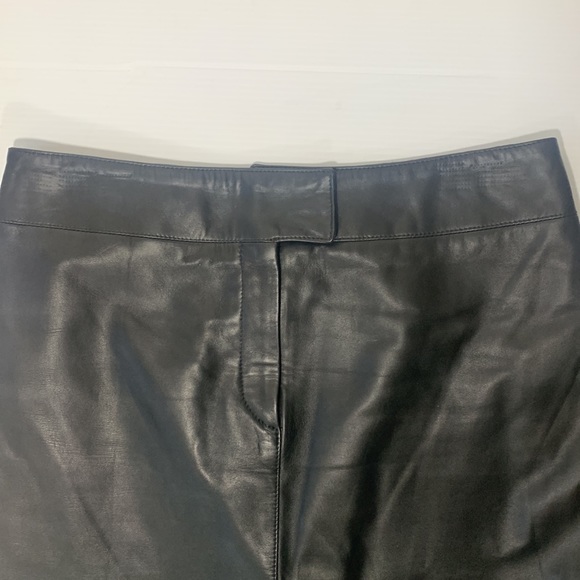 ARMANI COLLEZIONI Black Leather Pencil Skirt - Picture 8 of 12